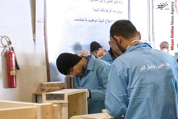 گفت و گو با مددجوی بنیاد تعاون زندانیان که پس از آزادی، استادکار شد