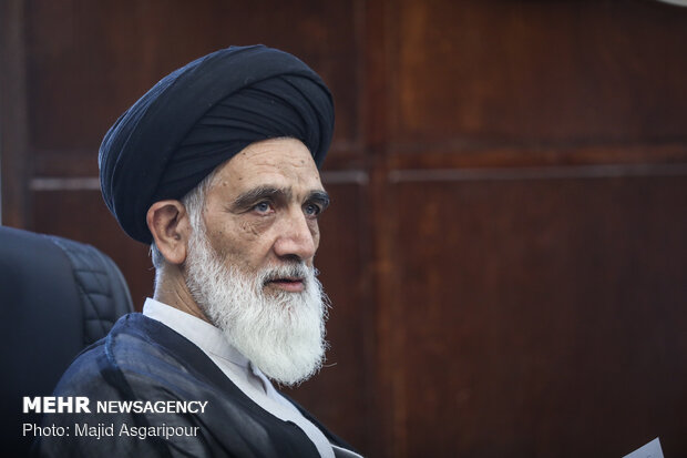 رئیس دیوان عالی کشور:  اوضاع امروز اقتصاد کشور به دلیل بی‌ارادگی و بی‌لیاقتی برخی‌ها است