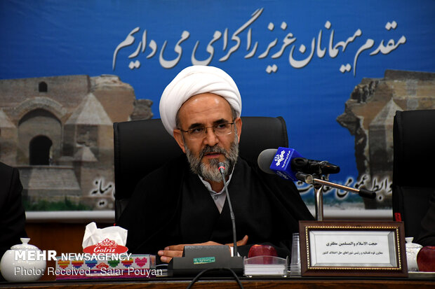 حل اختلافات کارگران و کارفرمایان در شوراهای تخصصی
