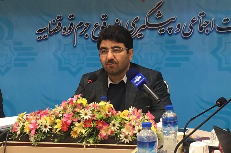 اشتغالزایی زندانیان آزادشده را با هنر سینما فرهنگ سازی کنیم