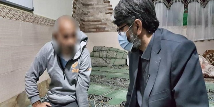 بازدید سرزده رئیس سازمان زندان‌ها از ندامتگاه مرکزی کرج