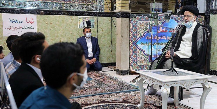 حضور رئیس دستگاه قضا در جمع افراد تحت پوشش یک مرکز فرهنگی