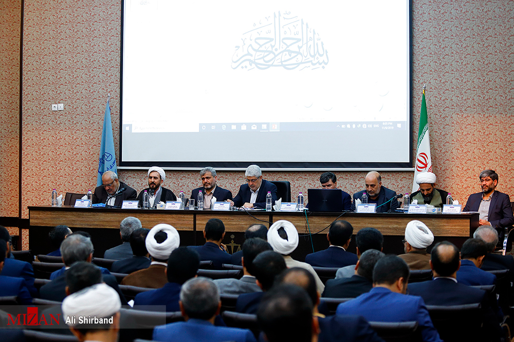 کارگروه تحول در احیاء حقوق عامه با رویکرد فرهنگی و تقویت مبارزه با مفاسد اقتصادی برگزار شد