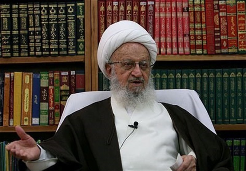 تقدیر آیت‌الله مکارم شیرازی از اقدامات دستگاه قوه قضائیه؛ حجت‌الاسلام رئیسی مرد تحول در دستگاه قضایی است