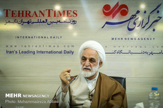معاون اول قوه قضاییه:  قوه قضاییه از سوء استفاده کنندگان ارز ۴۲۰۰ تومانی نمی گذرد