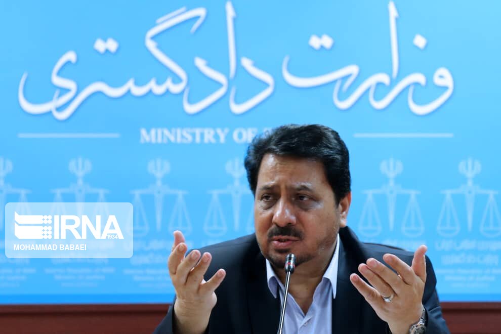 معاون وزیر دادگستری:  لایحه حمایت از کودکان بزودی در مجلس مطرح می‌شود