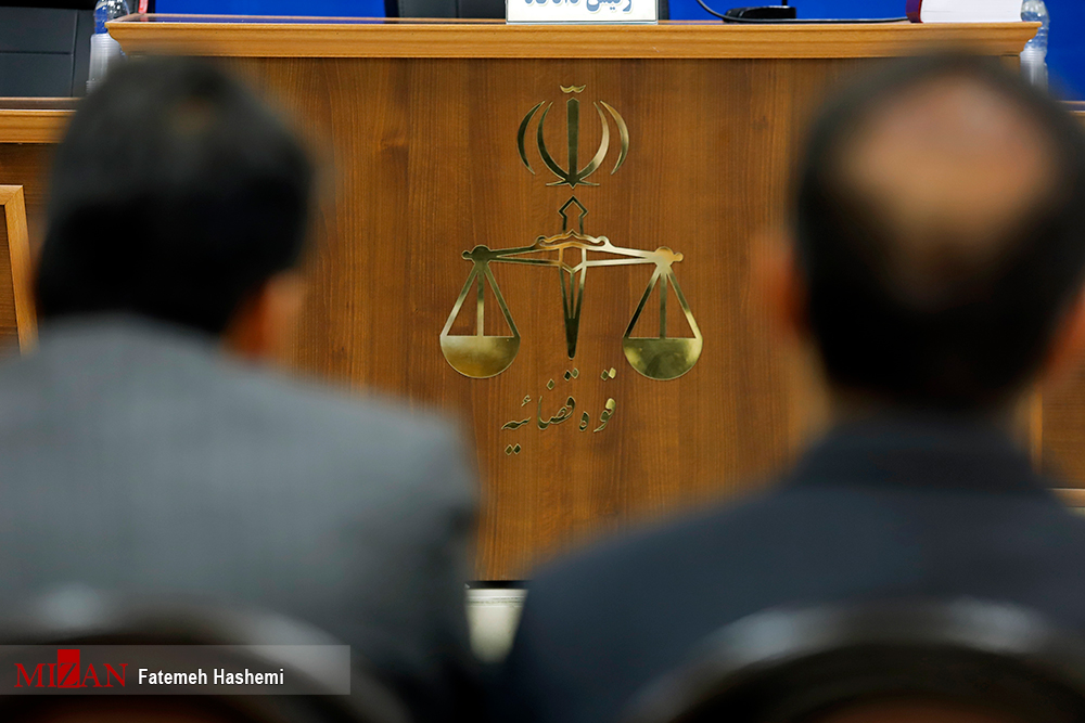 یکی از بخشداران استان قزوین احضار شد