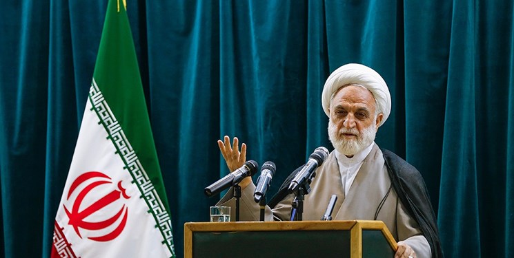 فساد در جمهوری اسلامی سیستماتیک نیست/با قاطعیت با فساد برخورد می‌کنیم