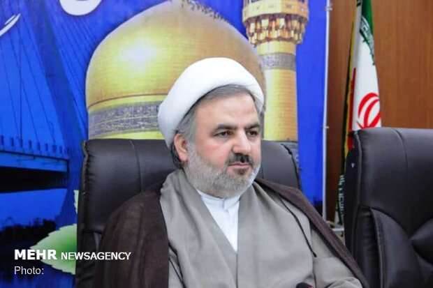 رئیس کل دادگستری استان خوزستان خبر داد: بازداشت فردی با ادعای اعمال نفوذ در استخدام پتروشیمی‌ها