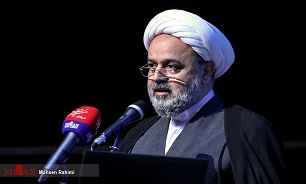 ایجاد بانک‌های اطلاعاتی برای جلوگیری از فساد و فرار مالیاتی/ ۸۰ درصد ابلاغ‌ها الکترونیکی است