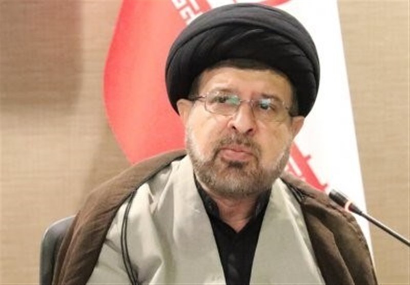 تشکیل پرونده قضایی در پی حادثه واژگونی و تصادف مرگبار یک خودرو در جاده شیراز - خرامه/ دستورات لازم جهت بررسی علل وقوع حادثه صادر شد
