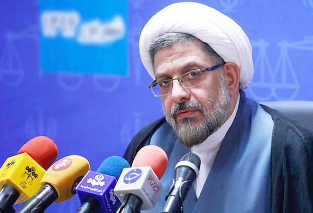 معاون منابع انسانی قوه قضائیه:  قضات نباید تحت تأثیر قرار بگیرند/ دانش برای قضاوت واجب است