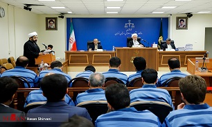 هشتمین جلسه رسیدگی به اتهامات ۱۴ متهم پرونده ارزی برگزار شد/ اخذ آخرین دفاع از چهار نفر متهمان