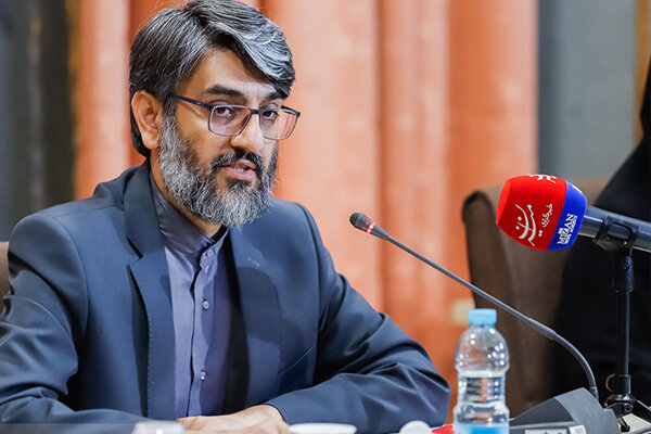 رییس سازمان زندان‌ها: حمایت از خانواده زندانیان یکی از اولویت‌های سازمان زندان‌هاست