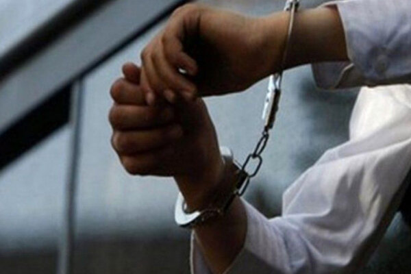 یکی از مدیران کل استانداری بوشهر دستگیر شد