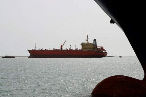 دستور قضائی برای ترخیص فوری محموله‌های دو کشتی صادر شد