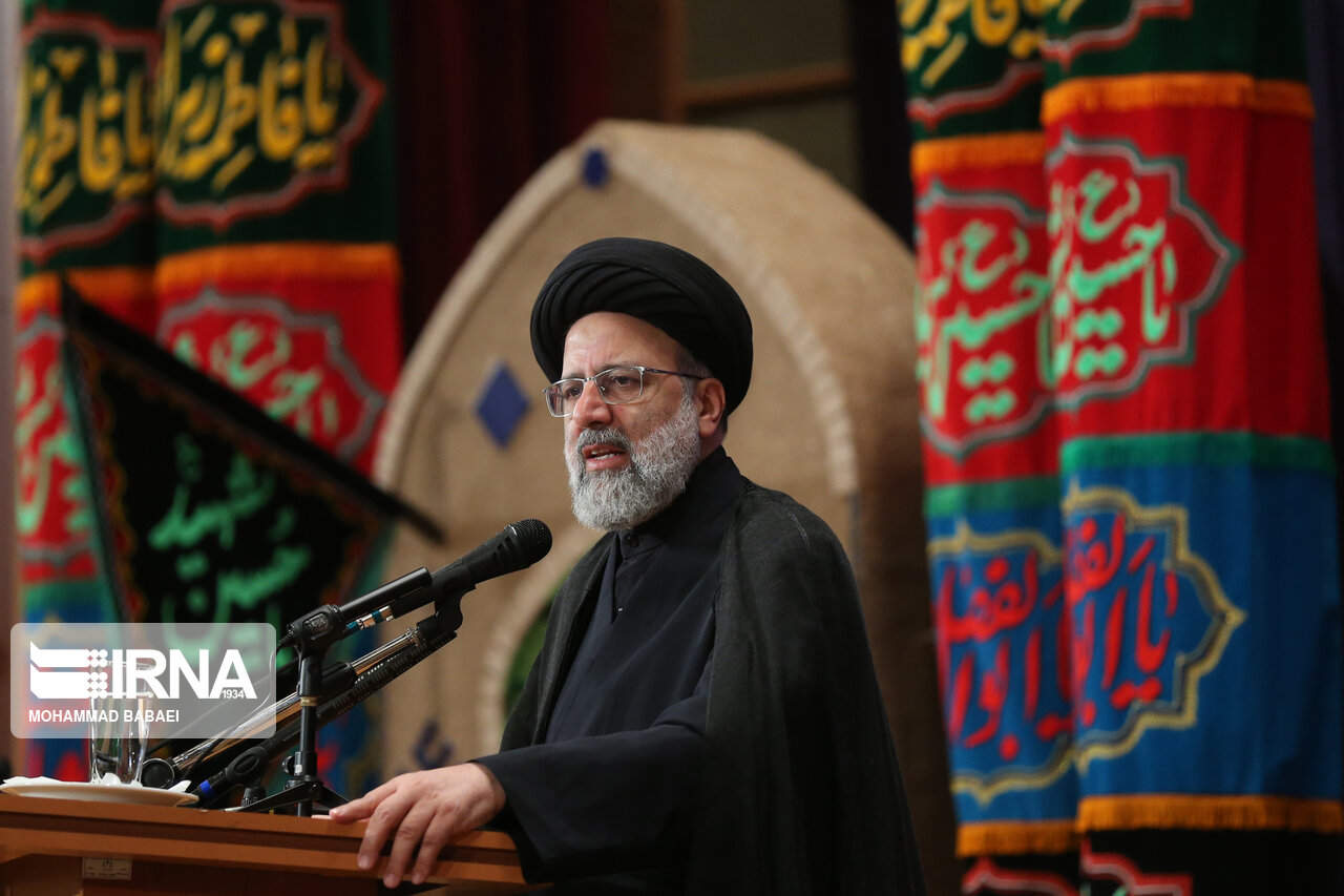 رئیس قوه قضاییه: راهبرد رونق تولید نباید در حد یک شعار باقی بماند