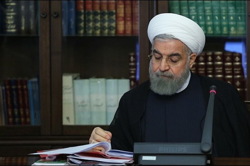 روحانی یک قانون مصوب مجلس را برای اجرا ابلاغ کرد