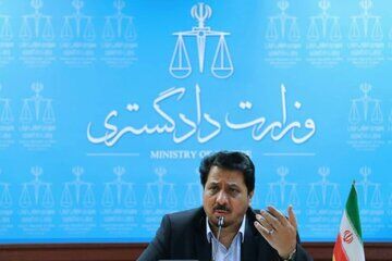 معاون وزیر دادگستری:  ۱۴ هزار عنوان قانونی در نظام قضائی بحران زا است