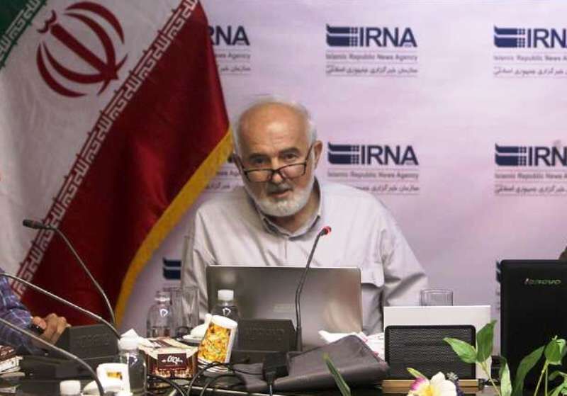 در نامه‌ای به رییس قوه قضاییه ؛ توکلی خواستار پیگیری پرونده نمایندگان متخلف شد