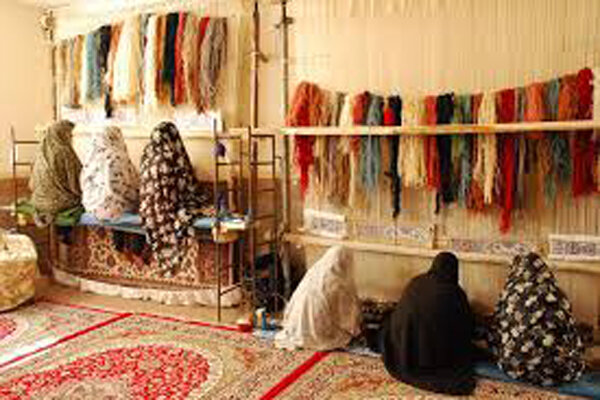 دیوان عدالت اداری؛ بیمه قالیبافان و شاغلان صنایع دستی باطل نمی شود