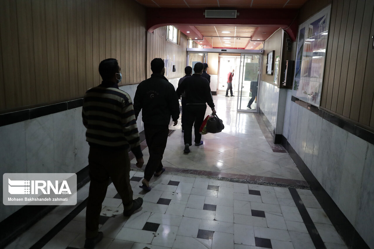 ۴۲ زندانی همزمان با دهه فجر در همدان آزاد شدند