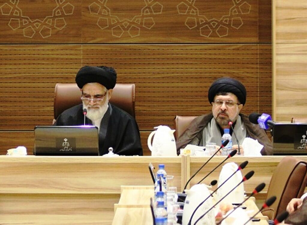حفظ استقلال قضات در دادگاه‌های تجدید نظر از اهمیت بیشتری برخوردار است